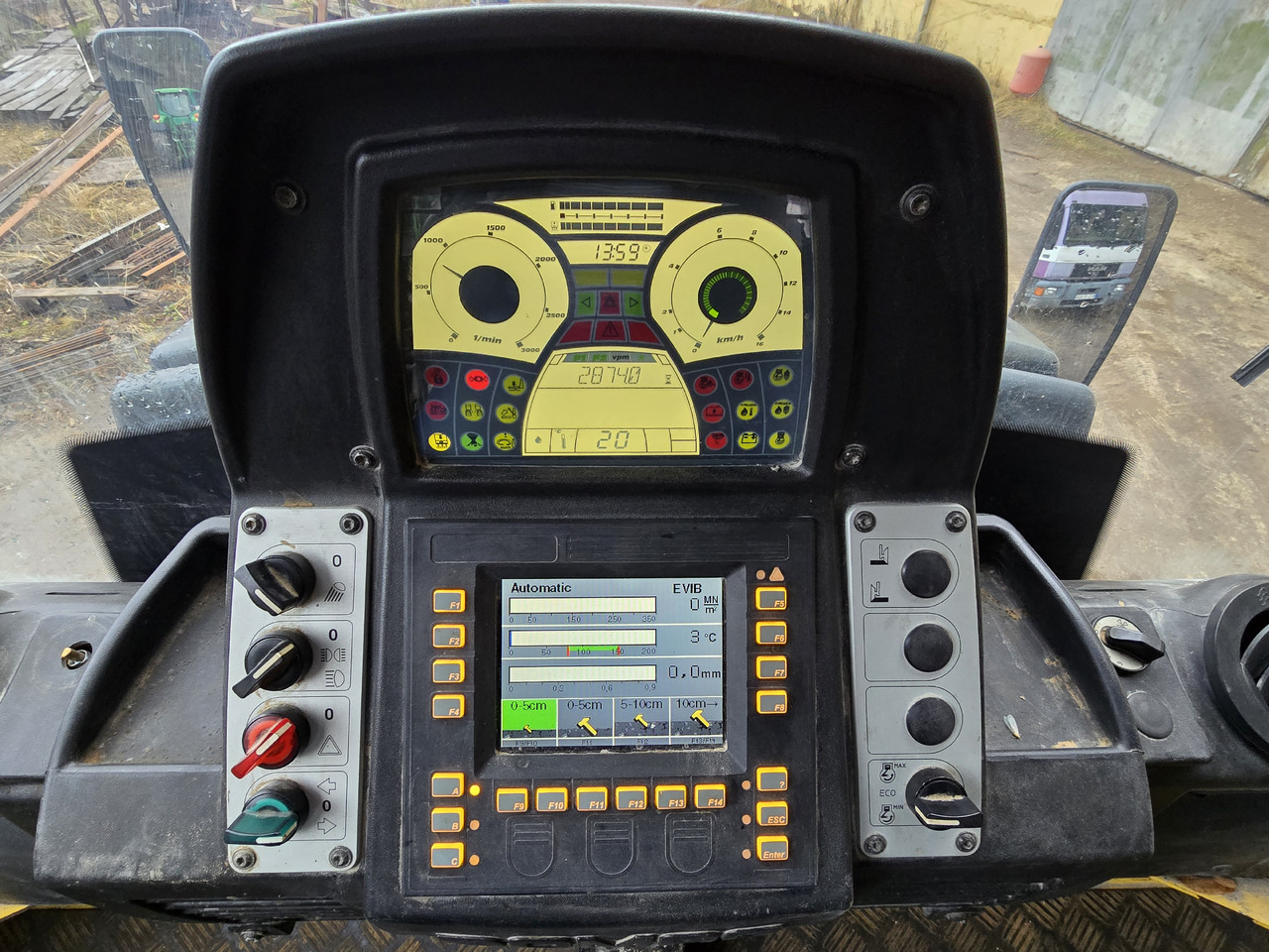 مدحلة اسفلت BOMAG BW154 AP-AM: صورة 10