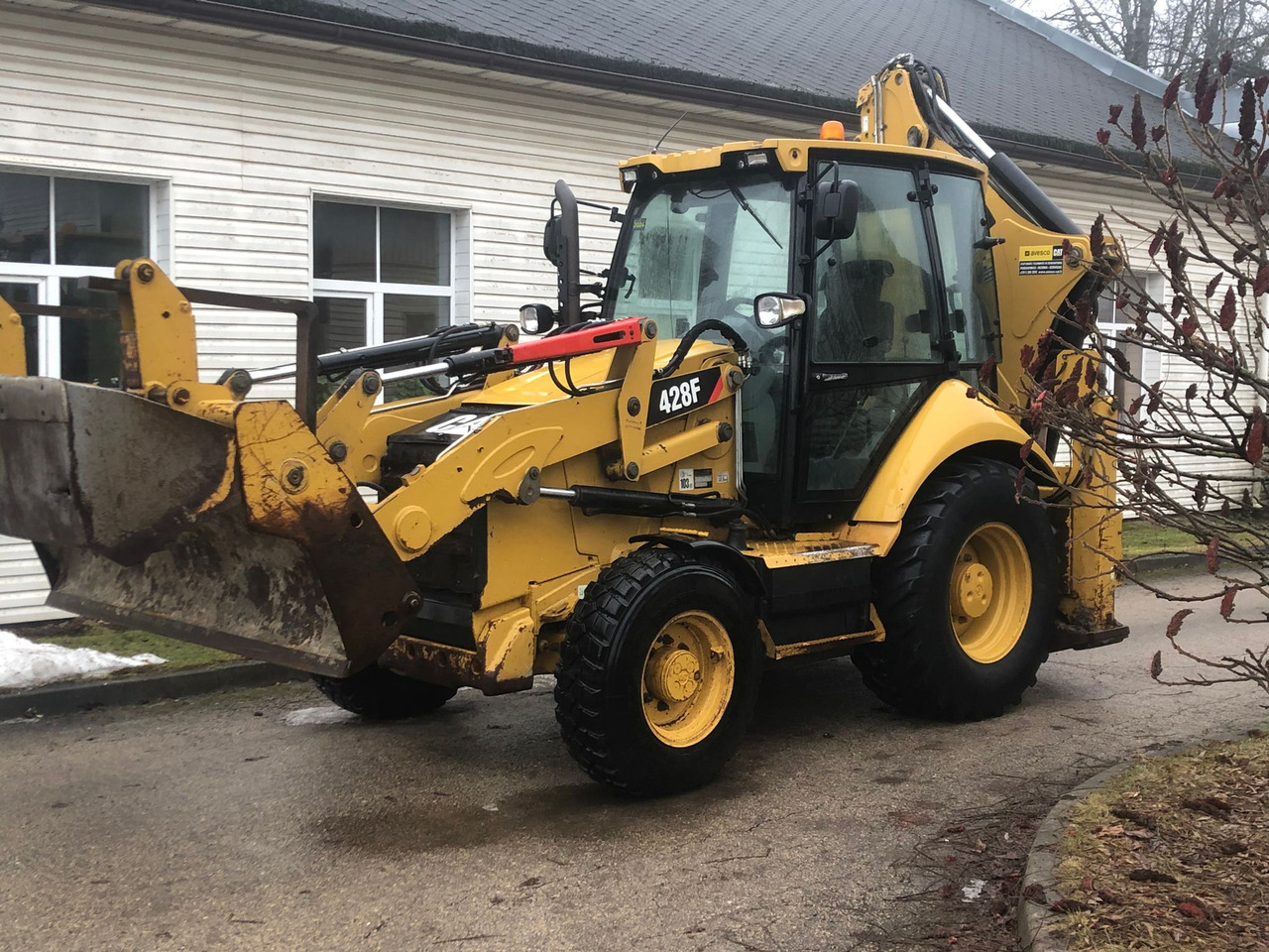 CATERPILLAR 428F - جرافة حفار: صورة 1 CATERPILLAR 428F - جرافة حفار: صورة 1