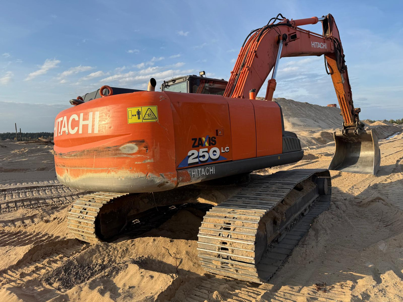 HITACHI ZX250LC-3 - حفار زحاف: صورة 2 HITACHI ZX250LC-3 - حفار زحاف: صورة 2