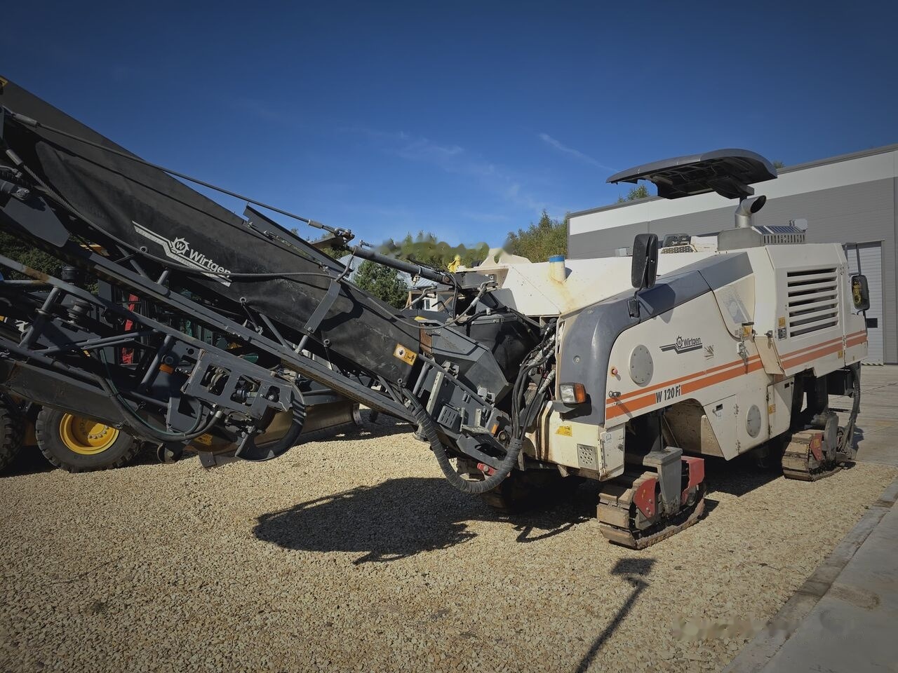 Wirtgen W120 Fi - قشاطة أسفلت: صورة 1 Wirtgen W120 Fi - قشاطة أسفلت: صورة 1