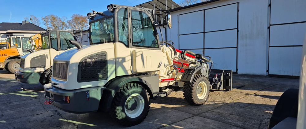 Schäffer Inny Schäfi Pro T18 - جرافة ذات عجلات تلسكوبية: صورة 3 Schäffer Inny Schäfi Pro T18 - جرافة ذات عجلات تلسكوبية: صورة 3