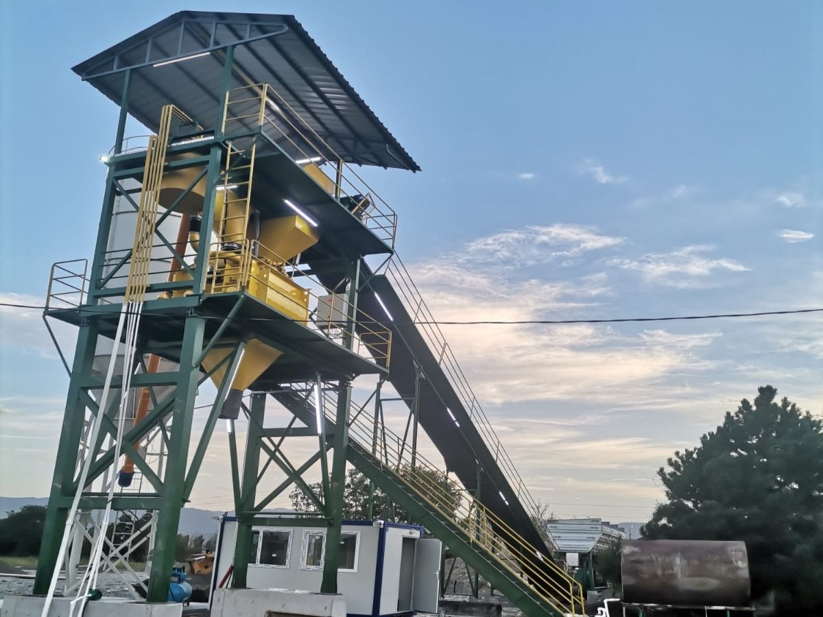 60 m³ Concrete Batching Plant - مصنع الخرسانة: صورة 2 60 m³ Concrete Batching Plant - مصنع الخرسانة: صورة 2