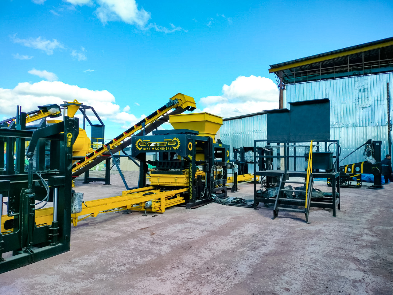 Bess Machine PRS-1200 | Automatic Concrete Block Machine - ماكينة البلوك: صورة 1 Bess Machine PRS-1200 | Automatic Concrete Block Machine - ماكينة البلوك: صورة 1