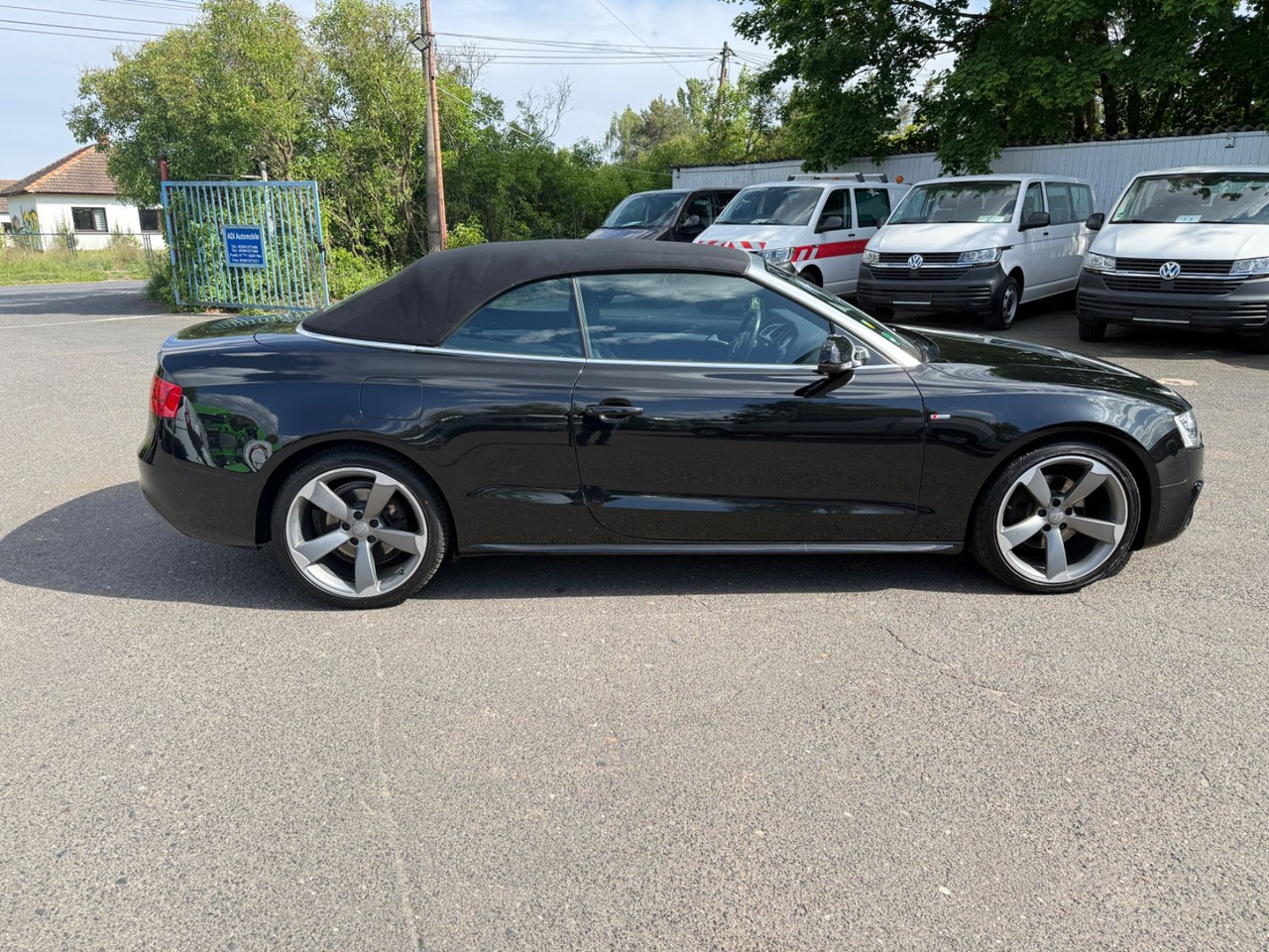 Audi A5 Cabriolet 2.0 TDI S line - سيارة: صورة 5 Audi A5 Cabriolet 2.0 TDI S line - سيارة: صورة 5