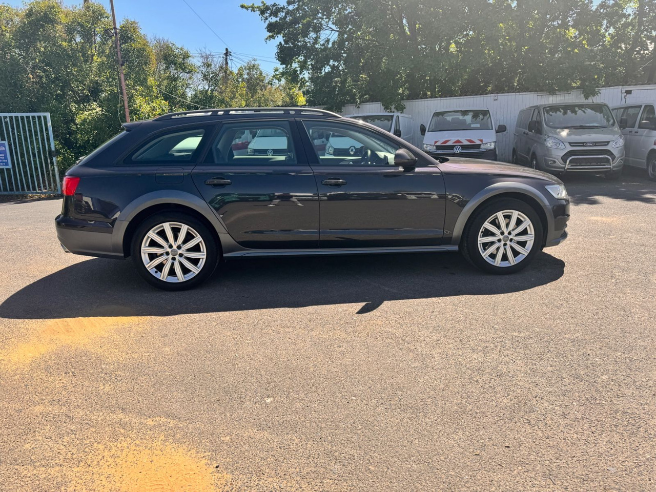Audi A6 Allroad quattro 3.0 TDI - سيارة: صورة 5 Audi A6 Allroad quattro 3.0 TDI - سيارة: صورة 5