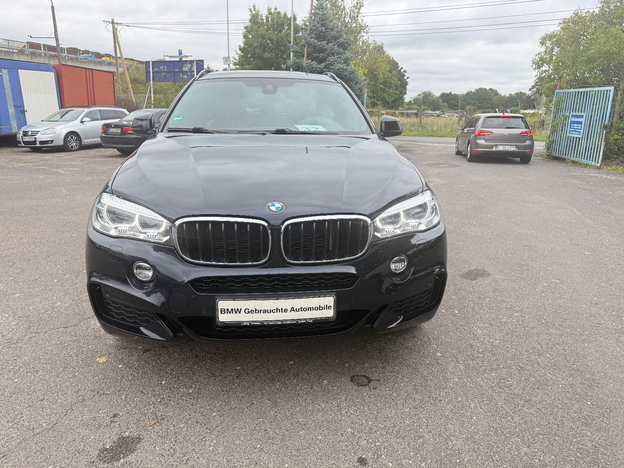 BMW X6 M xDrive 30 d - سيارة دفع رباعي: صورة 1 BMW X6 M xDrive 30 d - سيارة دفع رباعي: صورة 1