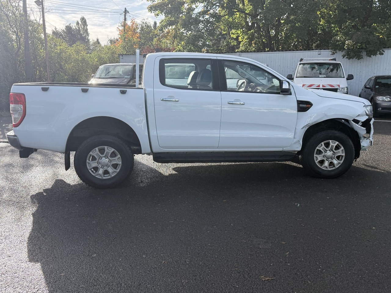 Ford Ranger XLT Doppelkabine 4x4 - سيارة دفع رباعي: صورة 5 Ford Ranger XLT Doppelkabine 4x4 - سيارة دفع رباعي: صورة 5