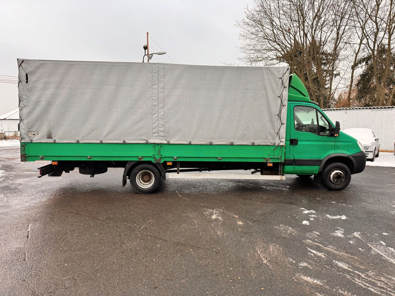 Iveco 65 C 18 Pritsche+Plane - شاحنة ستارة جانبية: صورة 5 Iveco 65 C 18 Pritsche+Plane - شاحنة ستارة جانبية: صورة 5