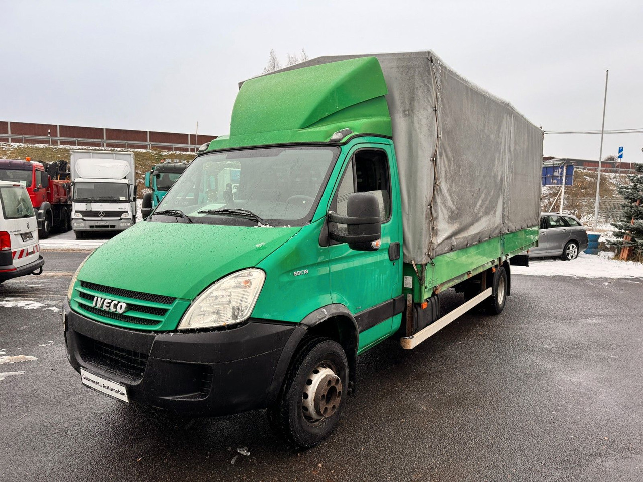 Iveco 65 C 18 Pritsche+Plane - شاحنة ستارة جانبية: صورة 3 Iveco 65 C 18 Pritsche+Plane - شاحنة ستارة جانبية: صورة 3