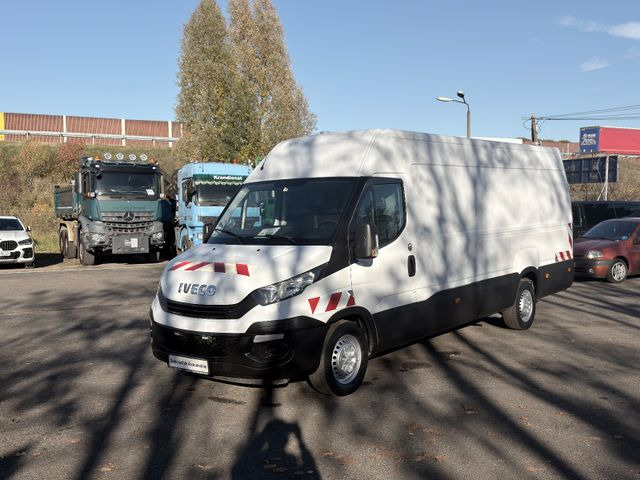 Iveco Daily Kasten 35 S . - فان, الشاحنات الصغيرة كابينة مزدوجة: صورة 3 Iveco Daily Kasten 35 S . - فان, الشاحنات الصغيرة كابينة مزدوجة: صورة 3