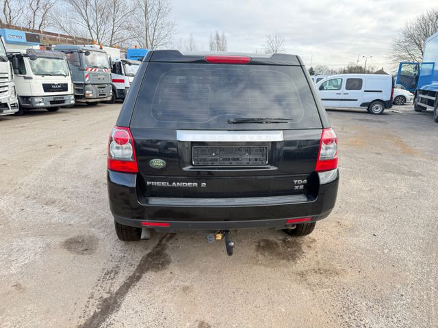 Land Rover Freelander 2 XE Limited Edition Brandschaden - سيارة دفع رباعي: صورة 4 Land Rover Freelander 2 XE Limited Edition Brandschaden - سيارة دفع رباعي: صورة 4