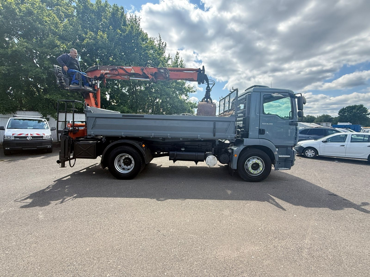 MAN TGM 8.280 Kipper Kran Atlas 85.2 - شاحنة قلاب, شاحنة كرين: صورة 5 MAN TGM 8.280 Kipper Kran Atlas 85.2 - شاحنة قلاب, شاحنة كرين: صورة 5