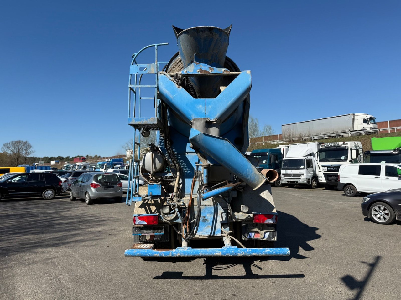 MAN TGS 35.400 8x4 Betonmischer - شاحنة خلاطة خرسانة: صورة 5 MAN TGS 35.400 8x4 Betonmischer - شاحنة خلاطة خرسانة: صورة 5
