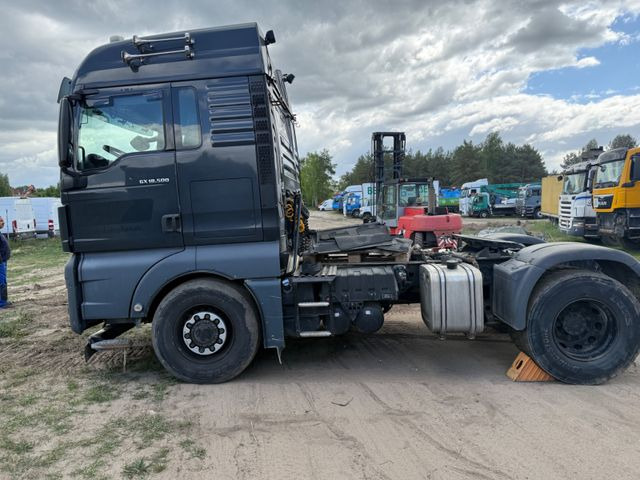 MAN TGX 18.500 Hydrodrive Kipphydraulik Motorschaden - وحدة جر: صورة 4 MAN TGX 18.500 Hydrodrive Kipphydraulik Motorschaden - وحدة جر: صورة 4