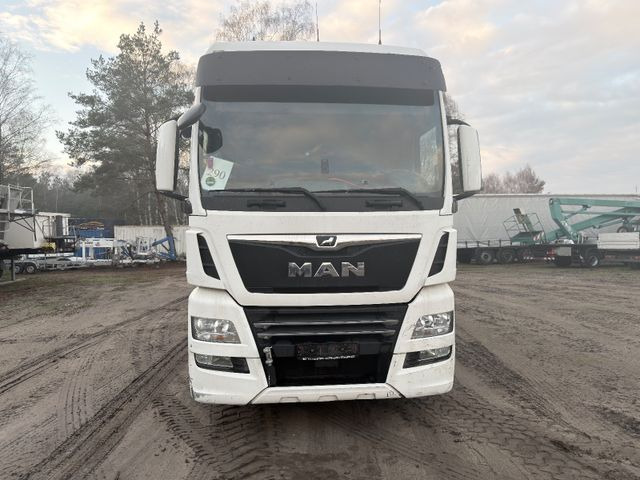 MAN TGX 26.460 FG 6x2 Motorschaden - شاحنة ستارة: صورة 1 MAN TGX 26.460 FG 6x2 Motorschaden - شاحنة ستارة: صورة 1