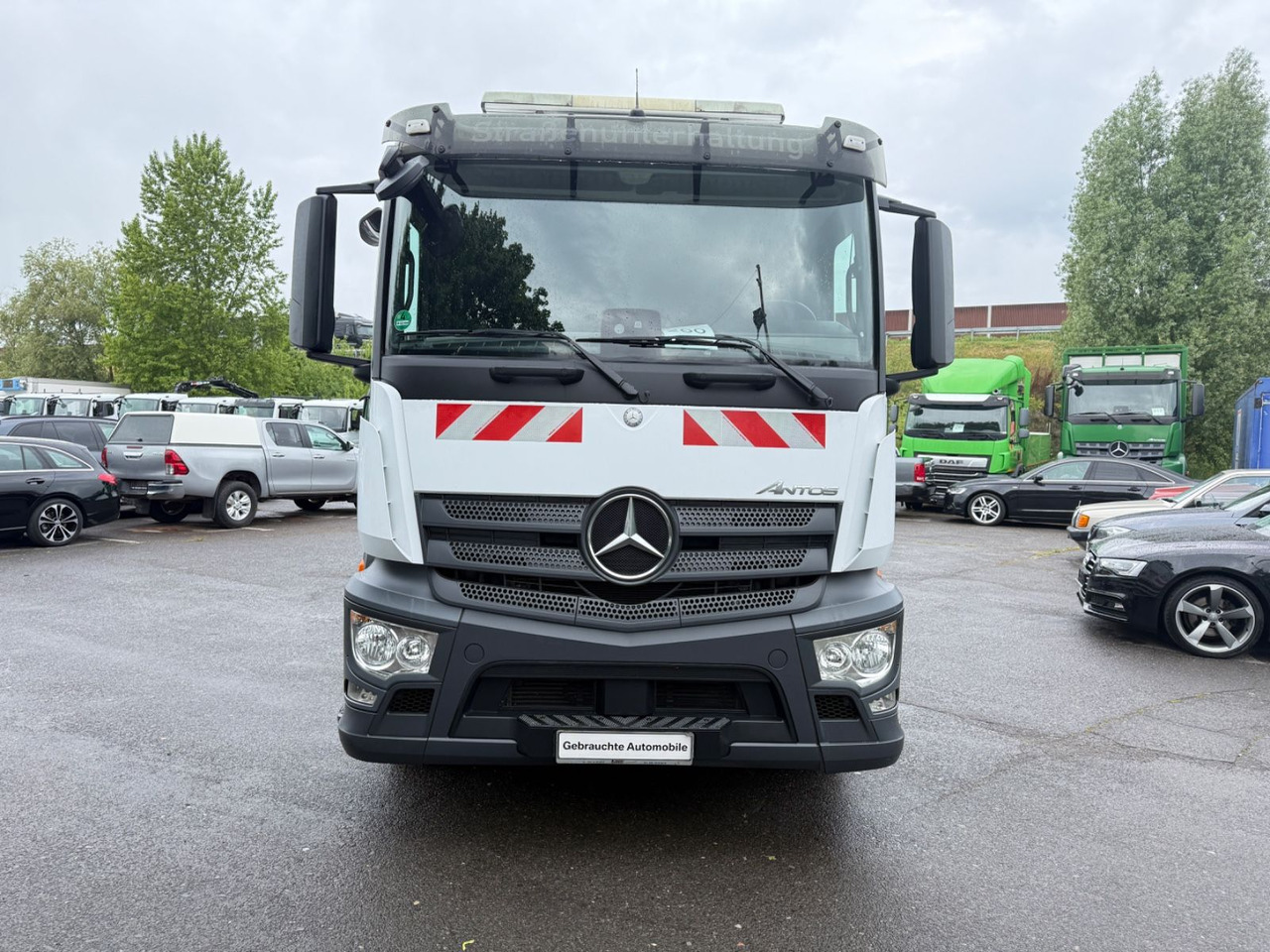 Mercedes-Benz Antos 1836 Kran Xiab - شاحنات مسطحة, شاحنة كرين: صورة 4 Mercedes-Benz Antos 1836 Kran Xiab - شاحنات مسطحة, شاحنة كرين: صورة 4
