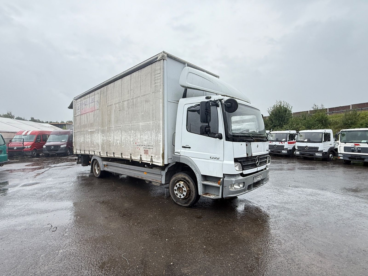Mercedes-Benz Atego 1222 LbW Klima - شاحنة ستارة: صورة 5 Mercedes-Benz Atego 1222 LbW Klima - شاحنة ستارة: صورة 5