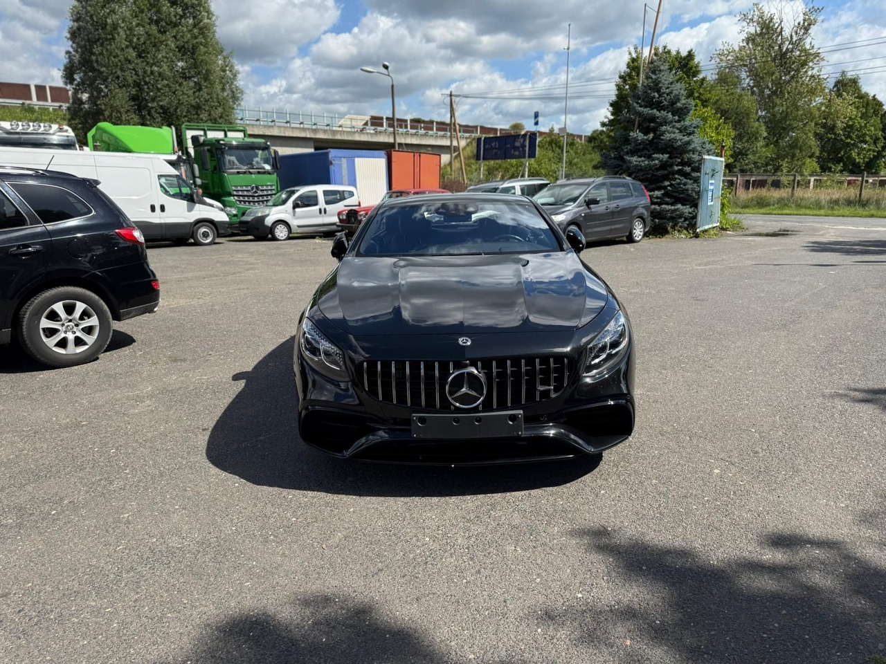 Mercedes-Benz S 63 AMG S -Klasse Coupe S 63 AMG 4Matic+ - كوبيه: صورة 2 Mercedes-Benz S 63 AMG S -Klasse Coupe S 63 AMG 4Matic+ - كوبيه: صورة 2