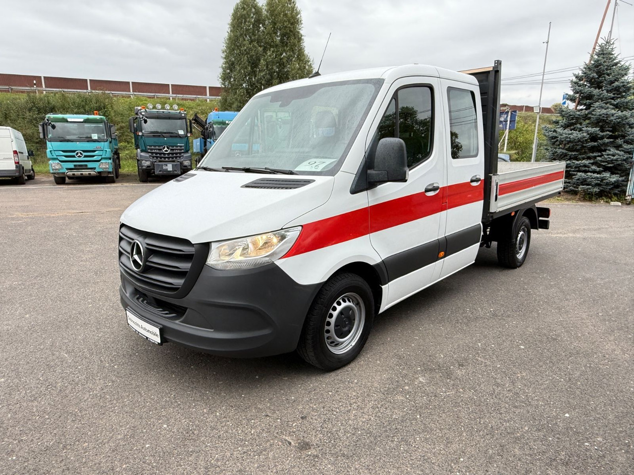 Mercedes-Benz Sprinter 217 Pritsche DoKa - شاحنة مفتوحة, الشاحنات الصغيرة كابينة مزدوجة: صورة 3 Mercedes-Benz Sprinter 217 Pritsche DoKa - شاحنة مفتوحة, الشاحنات الصغيرة كابينة مزدوجة: صورة 3