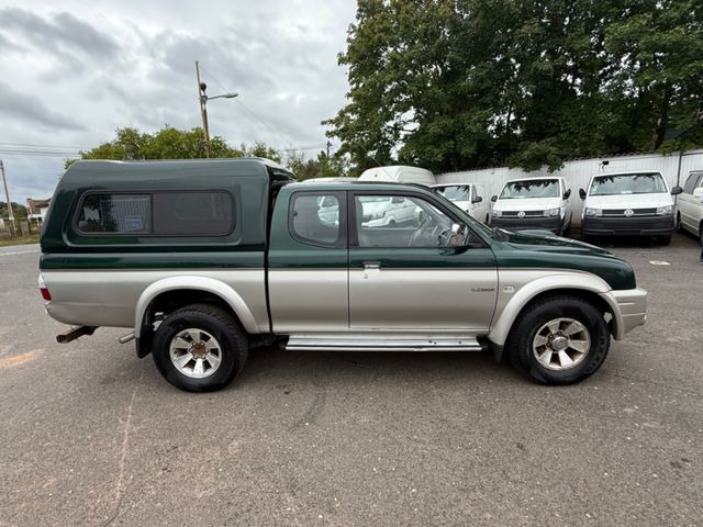 Mitsubishi L200 Magnum TD Intense Club Cab 2500 - سيارة دفع رباعي: صورة 3 Mitsubishi L200 Magnum TD Intense Club Cab 2500 - سيارة دفع رباعي: صورة 3