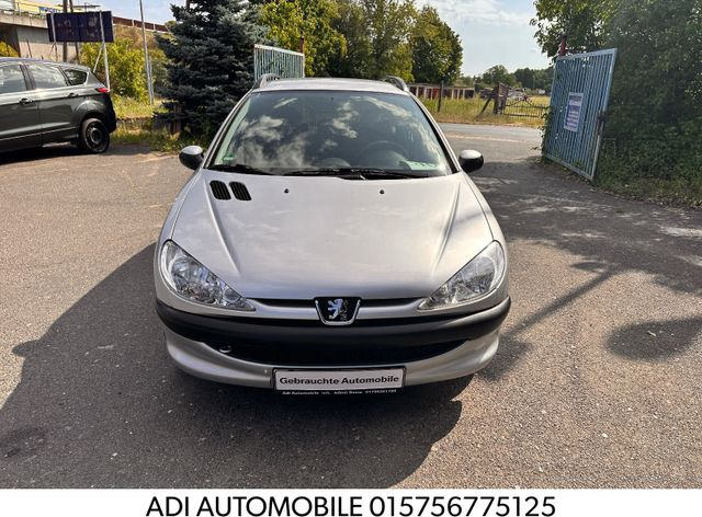 Peugeot 206 SW Grand Filou Cool - سيارة ستيشن: صورة 1 Peugeot 206 SW Grand Filou Cool - سيارة ستيشن: صورة 1