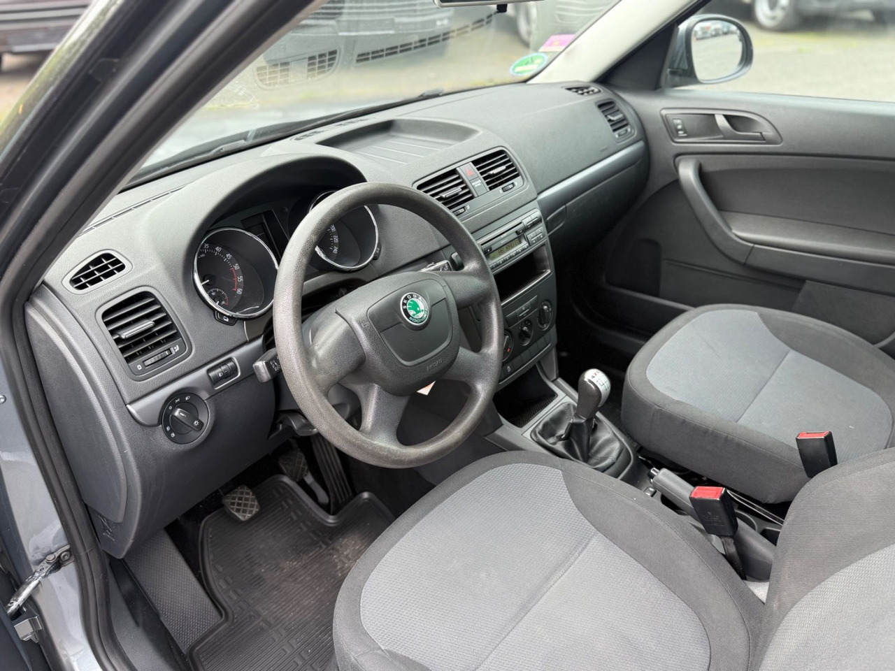 سيارة دفع رباعي Skoda Yeti Active 4x4: صورة 8