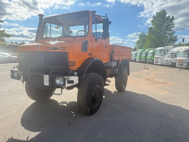 Unimog 2100 4x4 - شاحنات مسطحة: صورة 3 Unimog 2100 4x4 - شاحنات مسطحة: صورة 3