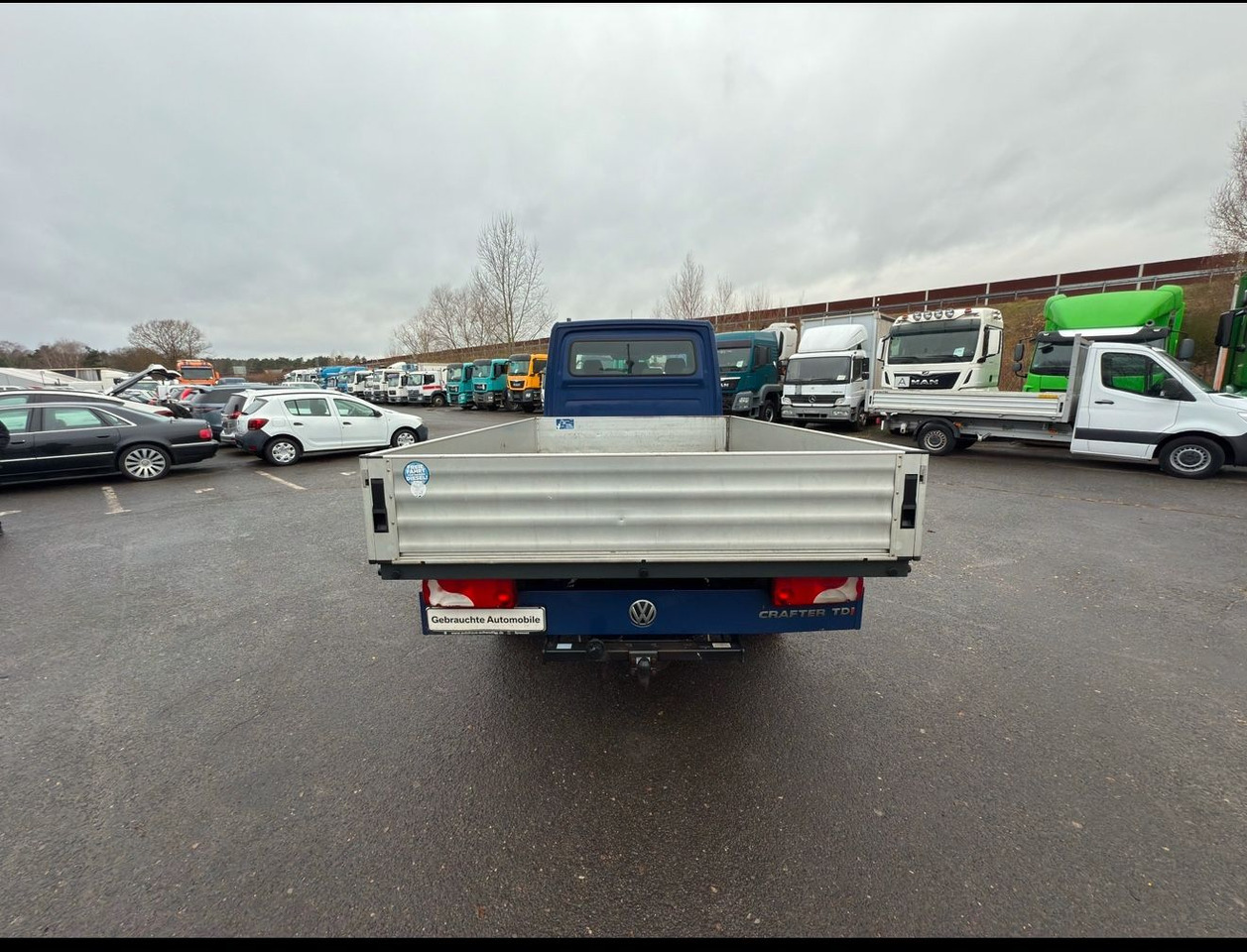 Volkswagen Crafter Pritsche 35 lang L3 Doppelkabine - شاحنة مفتوحة: صورة 5 Volkswagen Crafter Pritsche 35 lang L3 Doppelkabine - شاحنة مفتوحة: صورة 5