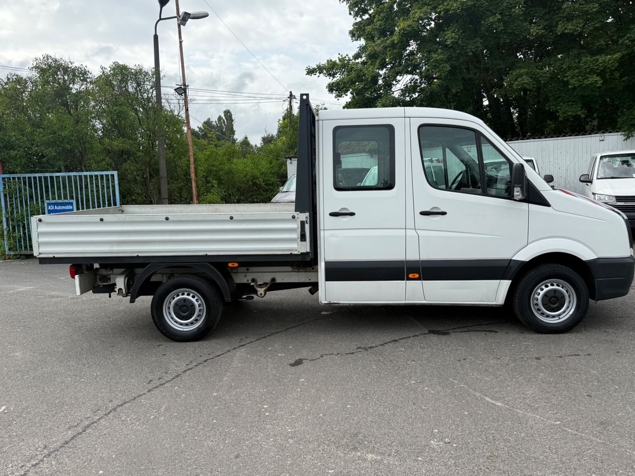 Volkswagen Crafter Pritsche 35 mittel L2 Doppelkabine - شاحنة مفتوحة, الشاحنات الصغيرة كابينة مزدوجة: صورة 3 Volkswagen Crafter Pritsche 35 mittel L2 Doppelkabine - شاحنة مفتوحة, الشاحنات الصغيرة كابينة مزدوجة: صورة 3