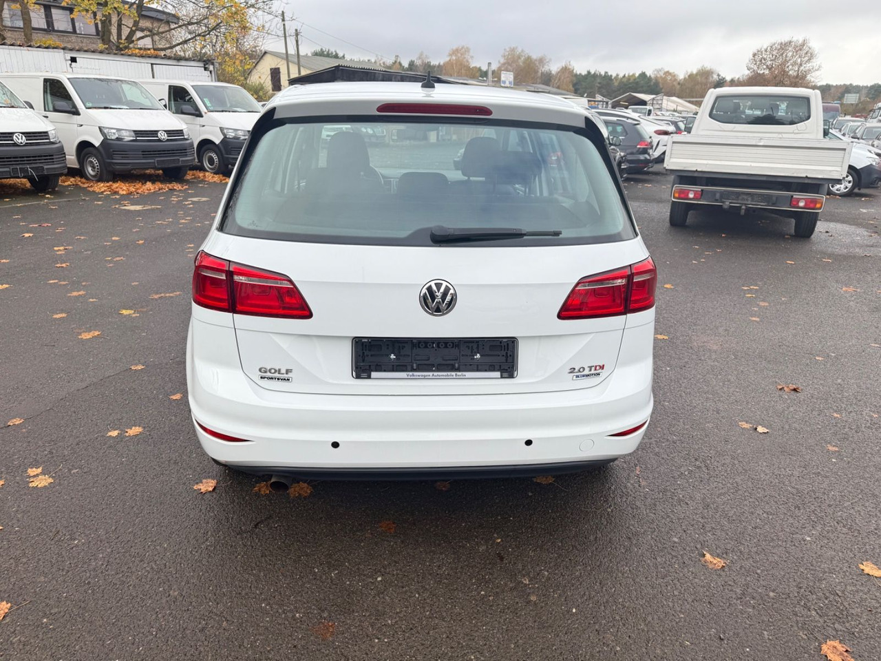 Volkswagen Golf Sportsvan VII Trendline - هاتشباك: صورة 4 Volkswagen Golf Sportsvan VII Trendline - هاتشباك: صورة 4