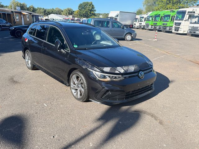 Volkswagen Golf VIII Variant R-Line Wasserschaden - سيارة ستيشن: صورة 1 Volkswagen Golf VIII Variant R-Line Wasserschaden - سيارة ستيشن: صورة 1