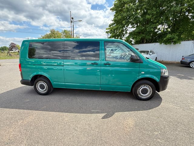 Volkswagen T5 Transporter Lang - ميكروباص: صورة 5 Volkswagen T5 Transporter Lang - ميكروباص: صورة 5