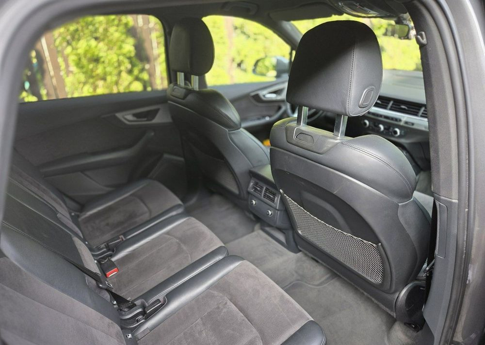 Audi Q7 - سيارة دفع رباعي: صورة 5 Audi Q7 - سيارة دفع رباعي: صورة 5