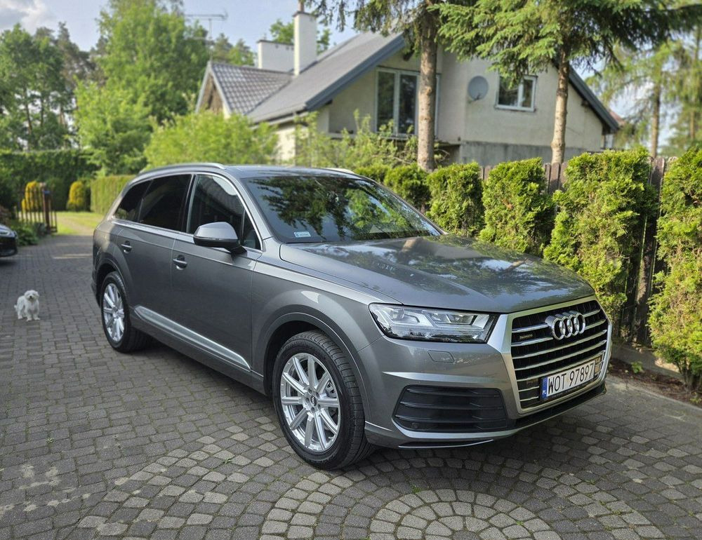 Audi Q7 - سيارة دفع رباعي: صورة 4 Audi Q7 - سيارة دفع رباعي: صورة 4