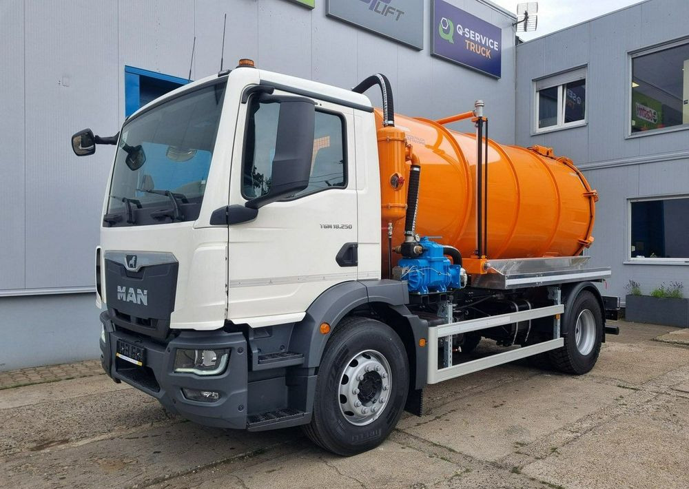 MAN TGM 18.250, zabudowa asenizacyjna Janco/GP Lift - شاحنة النفايات: صورة 1 MAN TGM 18.250, zabudowa asenizacyjna Janco/GP Lift - شاحنة النفايات: صورة 1