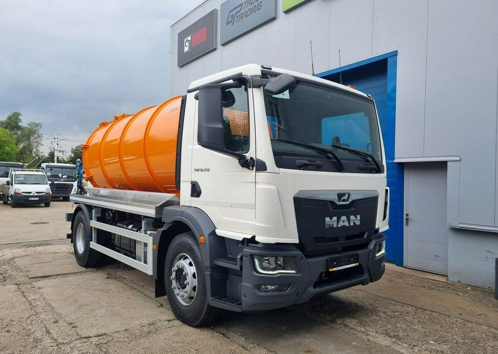 MAN TGM 18.250, zabudowa asenizacyjna Janco/GP Lift - شاحنة النفايات: صورة 3 MAN TGM 18.250, zabudowa asenizacyjna Janco/GP Lift - شاحنة النفايات: صورة 3