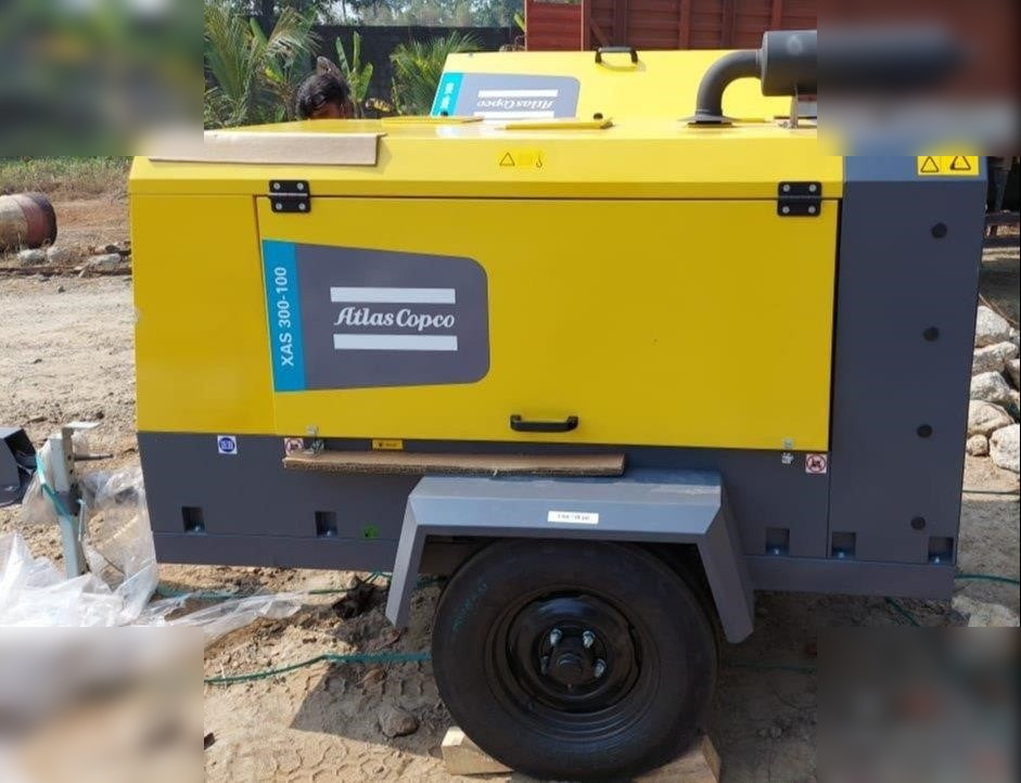 ATLAS COPCO 300 CFM - الضاغط: صورة 1 ATLAS COPCO 300 CFM - الضاغط: صورة 1