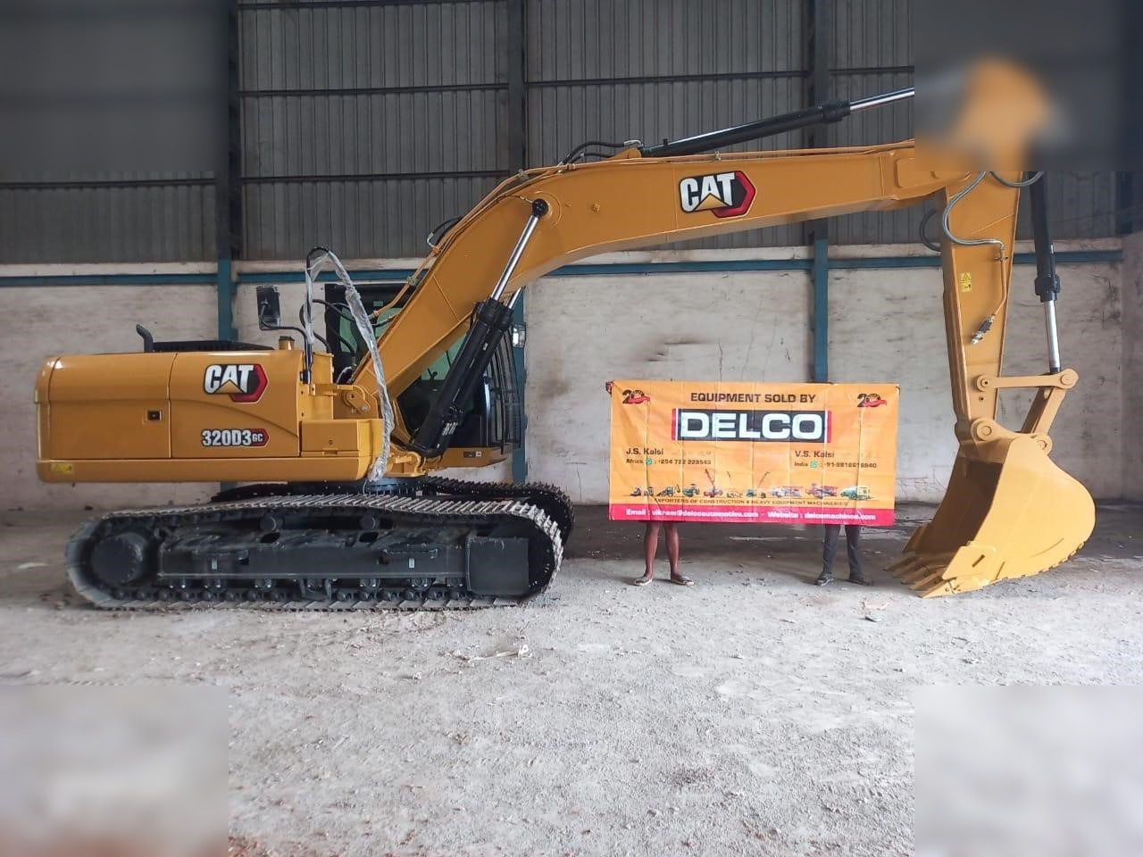 CATERPILLAR 320D3GC - حفار زحاف: صورة 2 CATERPILLAR 320D3GC - حفار زحاف: صورة 2