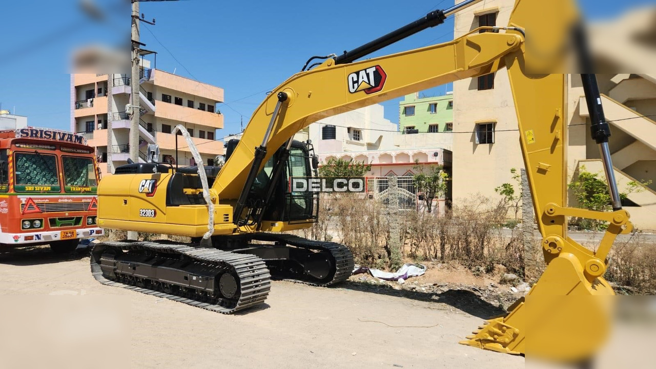 CATERPILLAR 323D3 - حفار زحاف: صورة 1 CATERPILLAR 323D3 - حفار زحاف: صورة 1