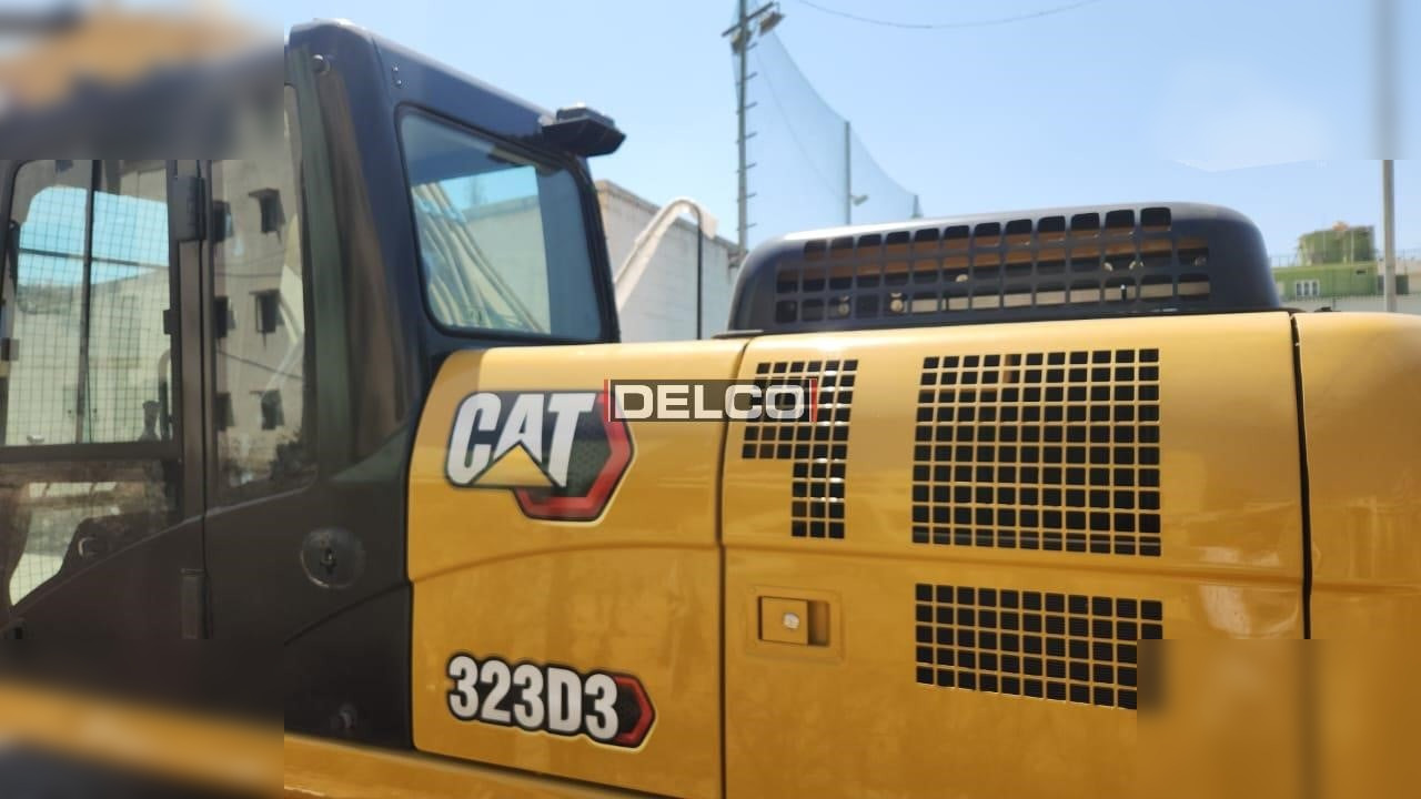 CATERPILLAR 323D3 - حفار زحاف: صورة 5 CATERPILLAR 323D3 - حفار زحاف: صورة 5
