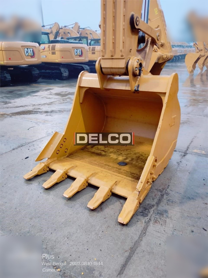 CATERPILLAR 330GC - حفار زحاف: صورة 3 CATERPILLAR 330GC - حفار زحاف: صورة 3