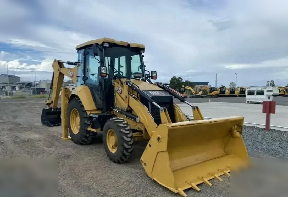 CATERPILLAR 424 - جرافة حفار: صورة 1 CATERPILLAR 424 - جرافة حفار: صورة 1