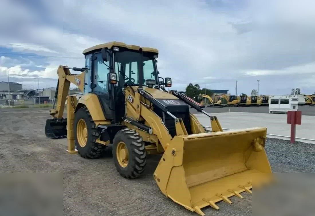 CATERPILLAR 424 - جرافة حفار: صورة 1 CATERPILLAR 424 - جرافة حفار: صورة 1