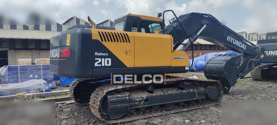 HYUNDAI ROBEX 210 - حفار زحاف: صورة 1 HYUNDAI ROBEX 210 - حفار زحاف: صورة 1