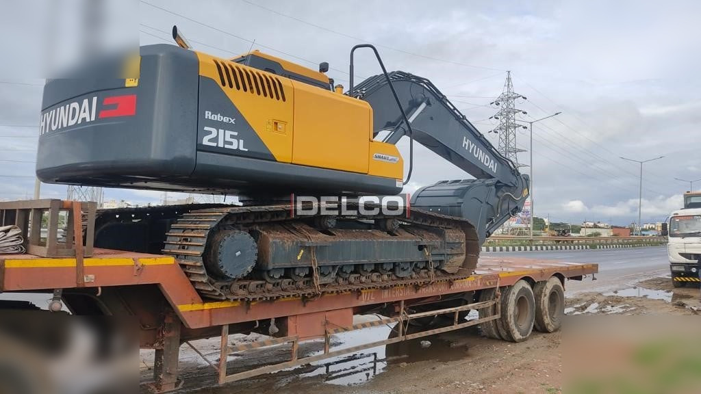 HYUNDAI ROBEX 215L SMART - حفار زحاف: صورة 4 HYUNDAI ROBEX 215L SMART - حفار زحاف: صورة 4