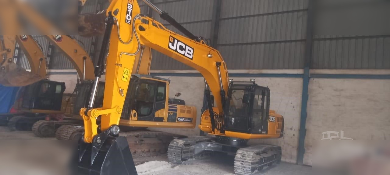 JCB JS210 LC - حفار زحاف: صورة 1 JCB JS210 LC - حفار زحاف: صورة 1