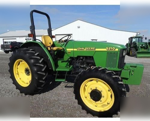 JOHN DEERE 5210 - آليات: صورة 1 JOHN DEERE 5210 - آليات: صورة 1