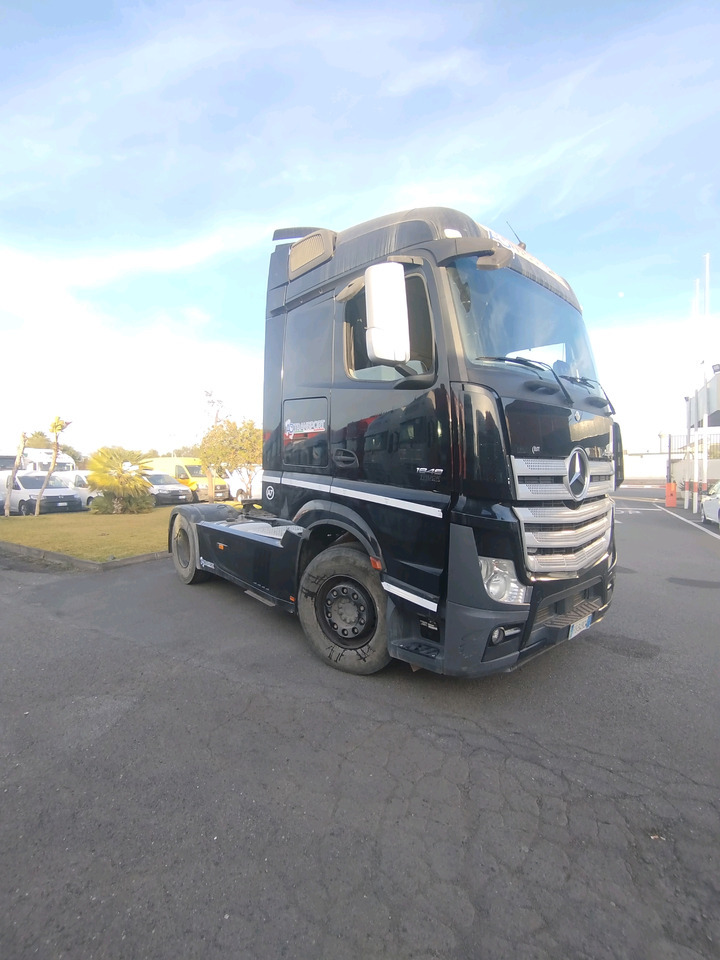 Mercedes Actros 1848 - وحدة جر: صورة 4 Mercedes Actros 1848 - وحدة جر: صورة 4