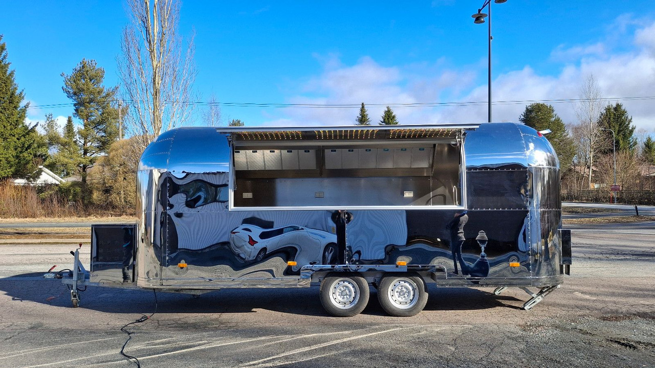 Esselmann Delistar American 6000 ähn. Airstream - مقطورة بيع ( الأغذية): صورة 1 Esselmann Delistar American 6000 ähn. Airstream - مقطورة بيع ( الأغذية): صورة 1