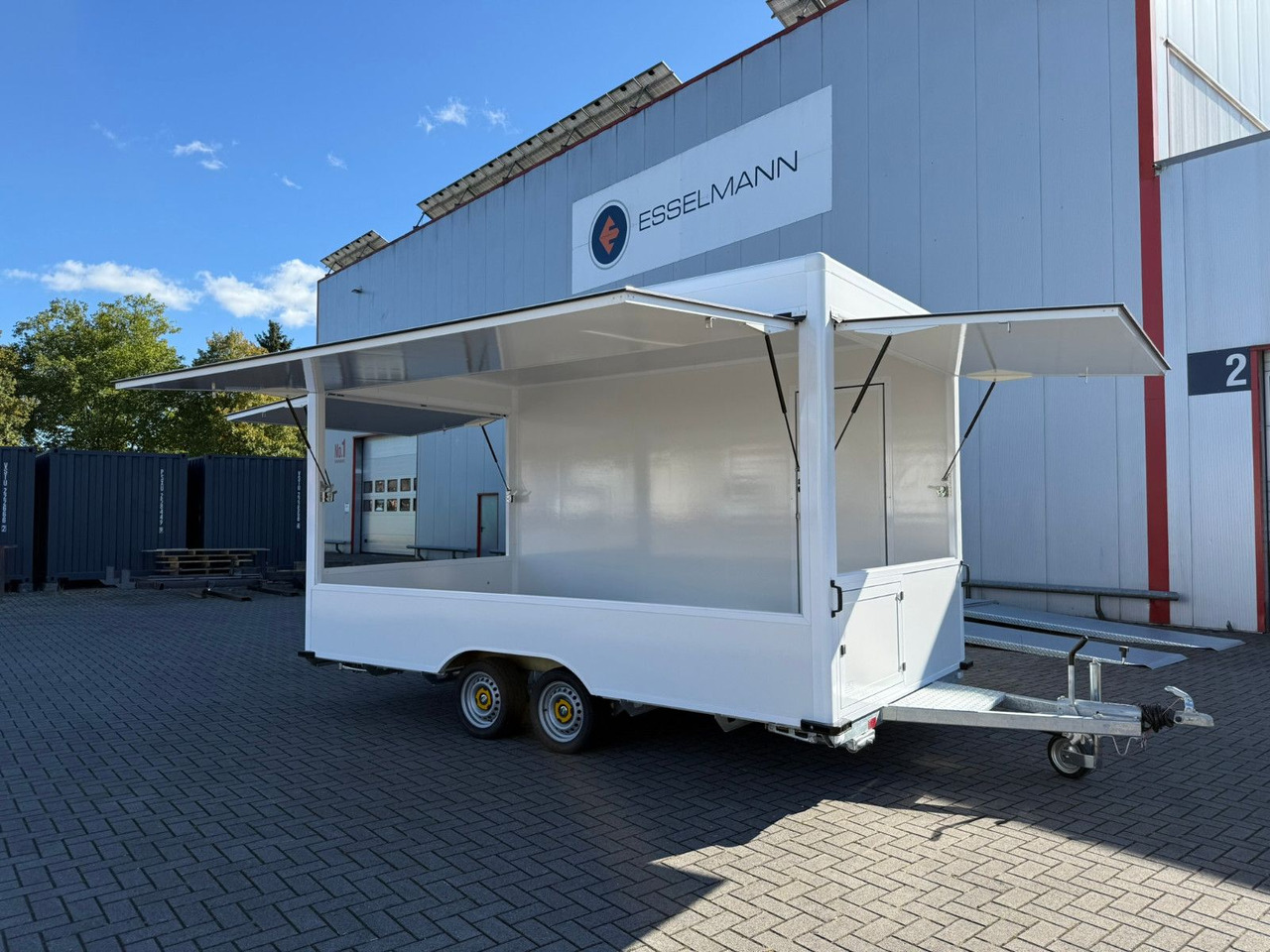 Esselmann Karello 4.2i Verkaufsanhänger Imbiss - مقطورة بيع ( الأغذية): صورة 2 Esselmann Karello 4.2i Verkaufsanhänger Imbiss - مقطورة بيع ( الأغذية): صورة 2